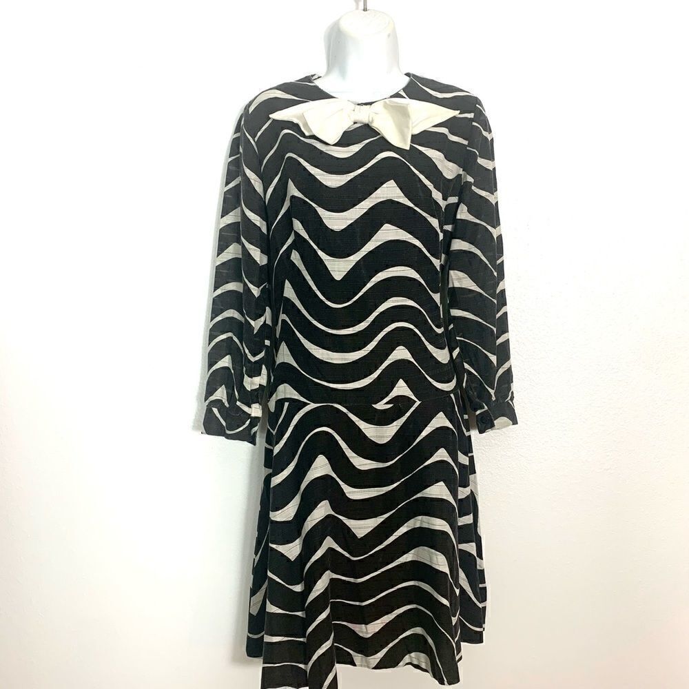 Vintage 70’s Drop Waist Retro Psychedelic Dress